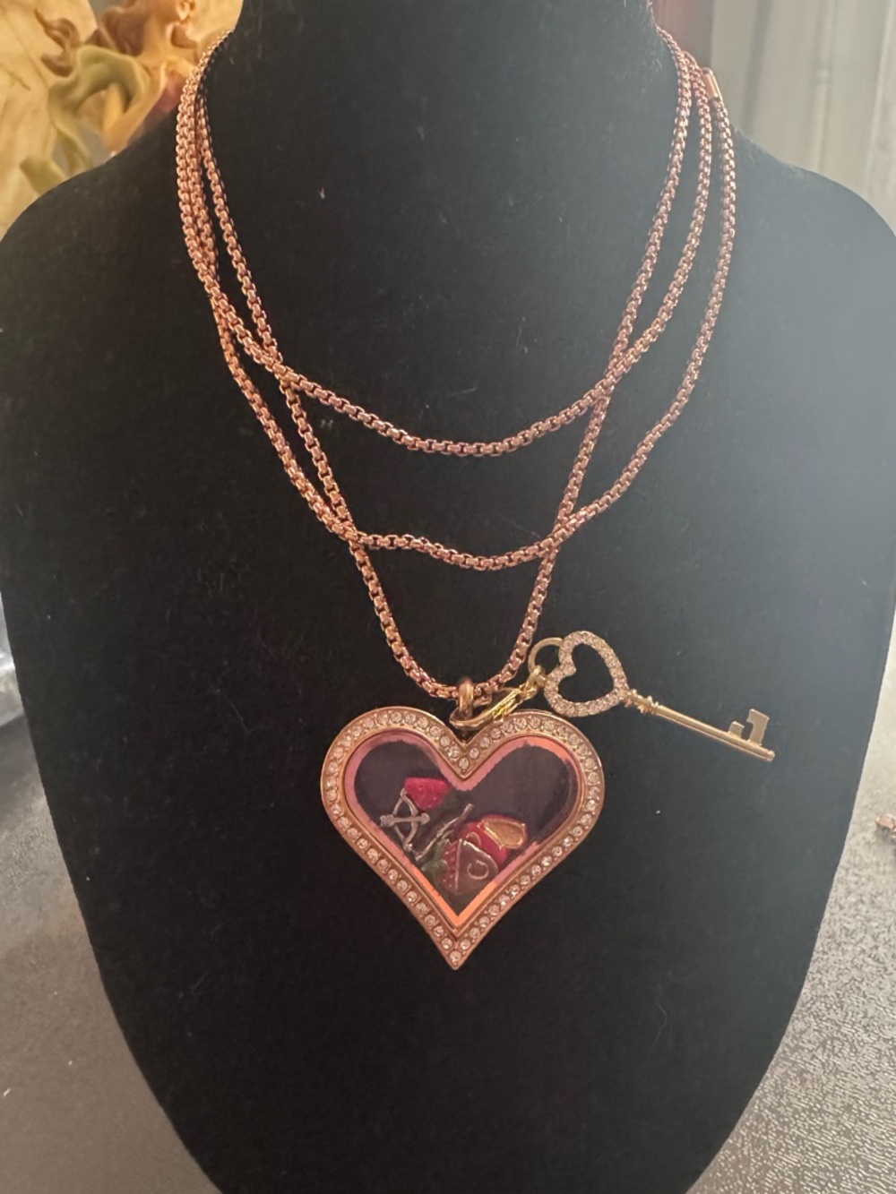Origami Owl Rose Gold Heart Locket Necklace
